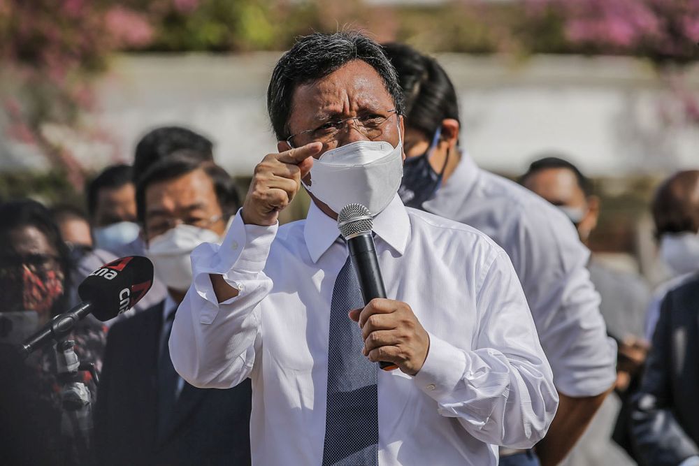 Semporna MP Datuk Seri Mohd Shafie Apdal addresses members of the media at the Merdeka Square in Kuala Lumpur August 2, 2021. u00e2u20acu201d Picture by Hari Anggara