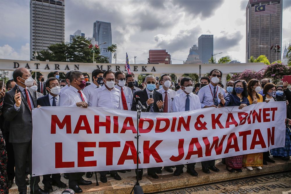 Langkawi MP Tun Dr Mahathir Mohamad addresses members of the media at the Merdeka Square in Kuala Lumpur August 2, 2021. u00e2u20acu201d Picture by Hari Anggara