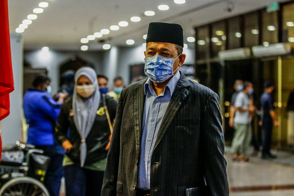 Arau MP Datuk Seri Shahidan Kassim seen at Umno headquarters, August 17, 2021. u00e2u20acu201d Picture by Hari Anggara