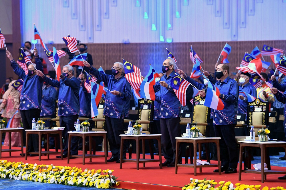 Prime Minister Datuk Seri Ismail Sabri Yaakob attends the Malaysia Day celebration at the Sabah International Convention Centre (SICC) in Kota Kinabalu, September 16, 2021. Also present is Sabah Chief Minister Datuk Hajiji Noor. u00e2u20acu201d Bernama pic