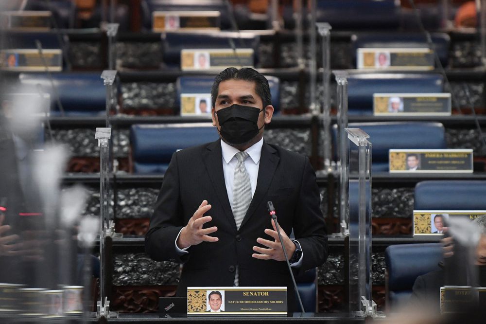 Education Minister Datuk Mohd Radzi Jidin addresses members of Parliament in Kuala Lumpur September 23, 2021. u00e2u20acu201d Bernama picnnn