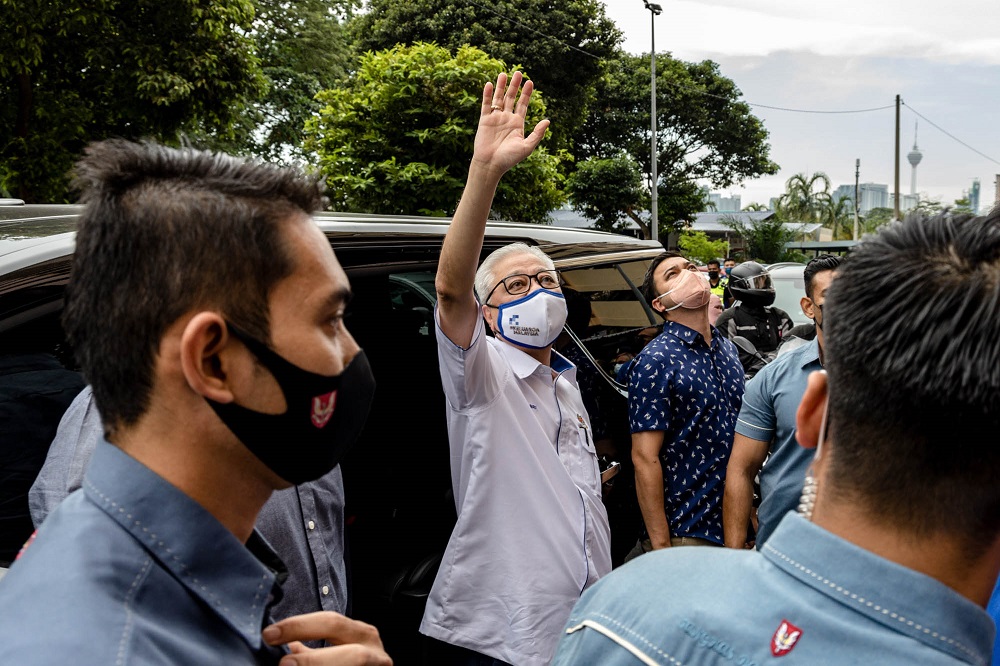 Prime Minister Datuk Seri Ismail Sabri Yaakob during a visit to the Perumahan Awam Sri Perak in Sentul October 16, 2021. u00e2u20acu201d Picture by Firdaus Latif