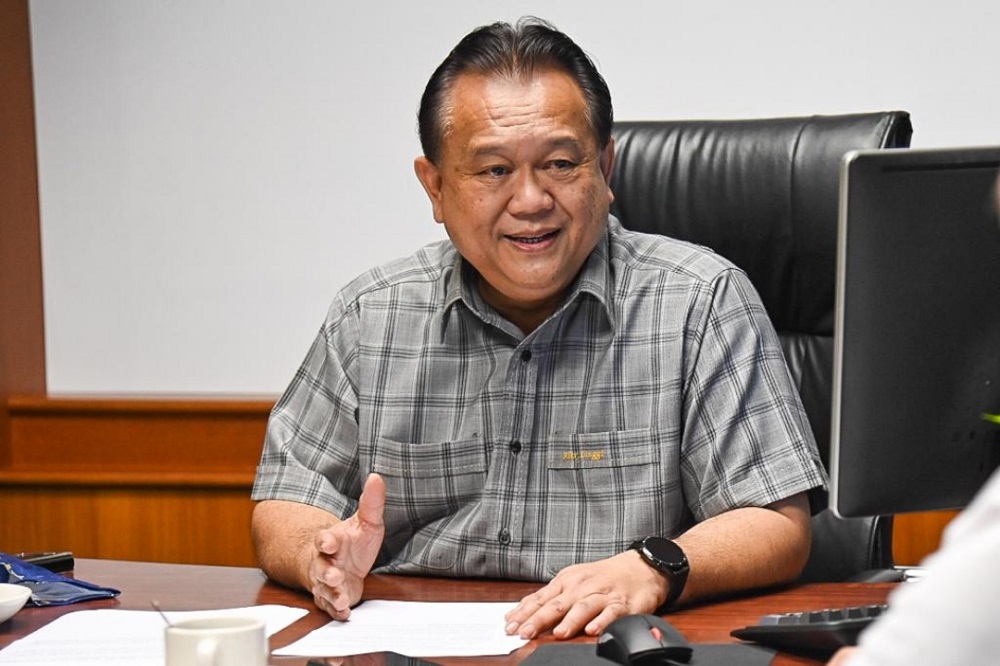 GPS secretary-general Datuk Seri Alexander Nanta Linggi said the party does not mind having the election this year, before the effect of the Covid-19 vaccine on people waned. u00e2u20acu201d Borneo Post Online pic