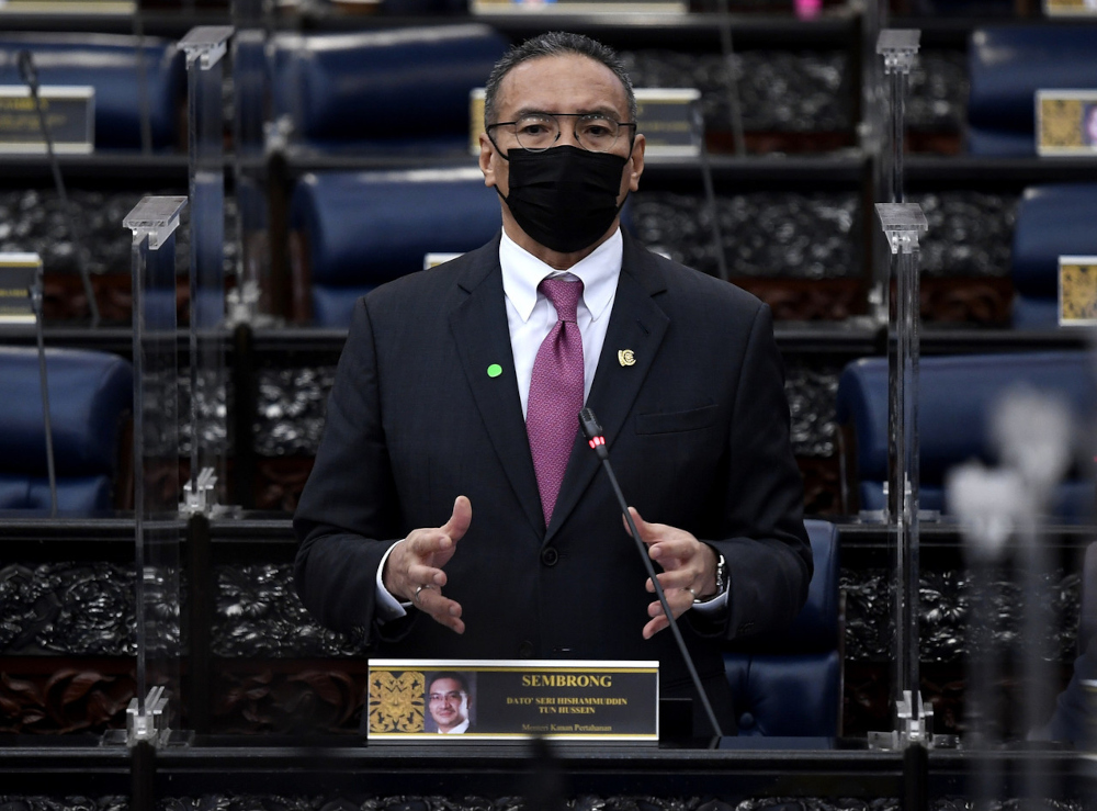 Defence Minister Datuk Seri Hishammuddin Hussein speaking at the winding up of the 12th Malaysia Plan (12MP) session in the Dewan Rakyat, October 5, 2021. u00e2u20acu201d Bernama pic 