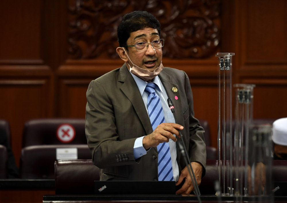 Deputy Communications and Multimedia Minister Datuk Zahidi Zainul Abidin speaks during a question-and-answer session at the Dewan Negara, October 26, 2021. u00e2u20acu201d Bernama pic 