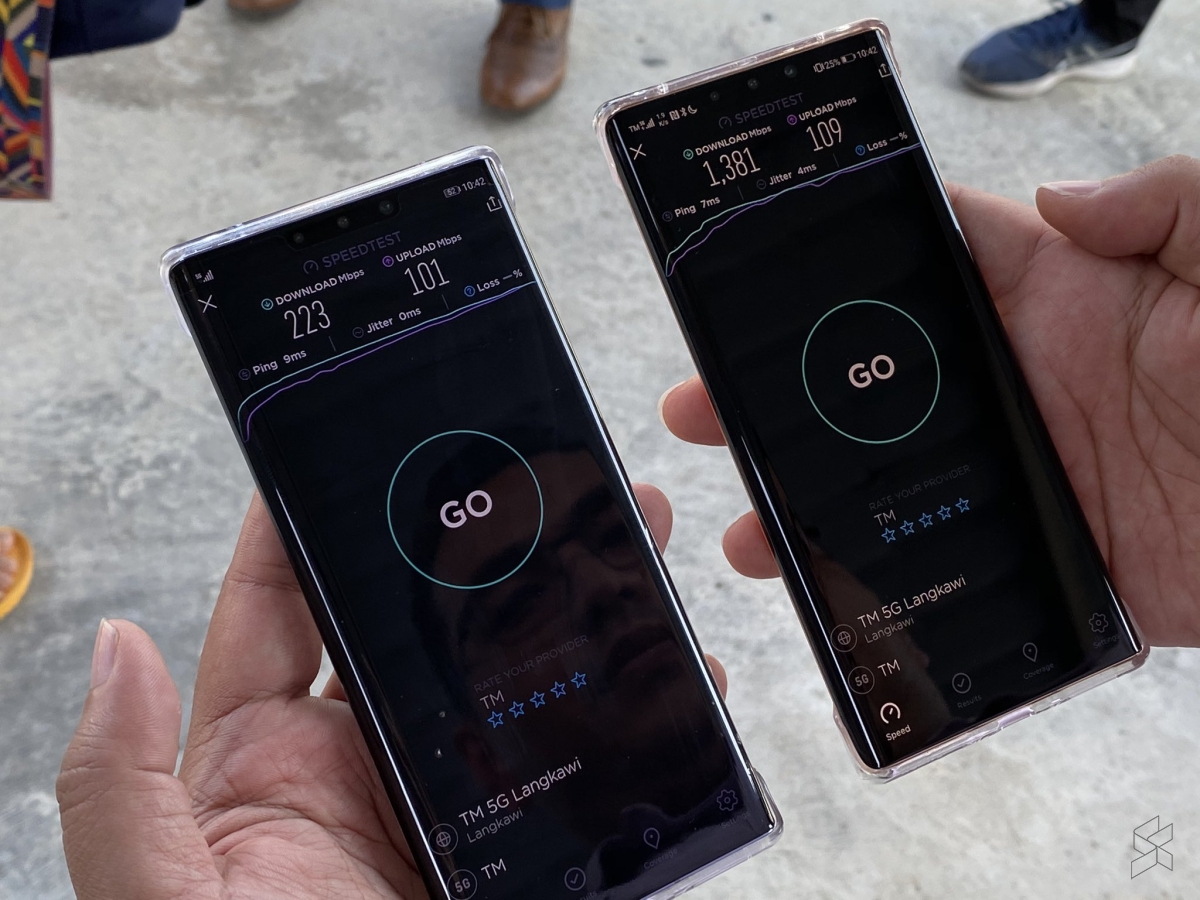 左边是5G on 700MHz，右边则是 5G on 3.5GHz。-图摘自Soya Cincau-