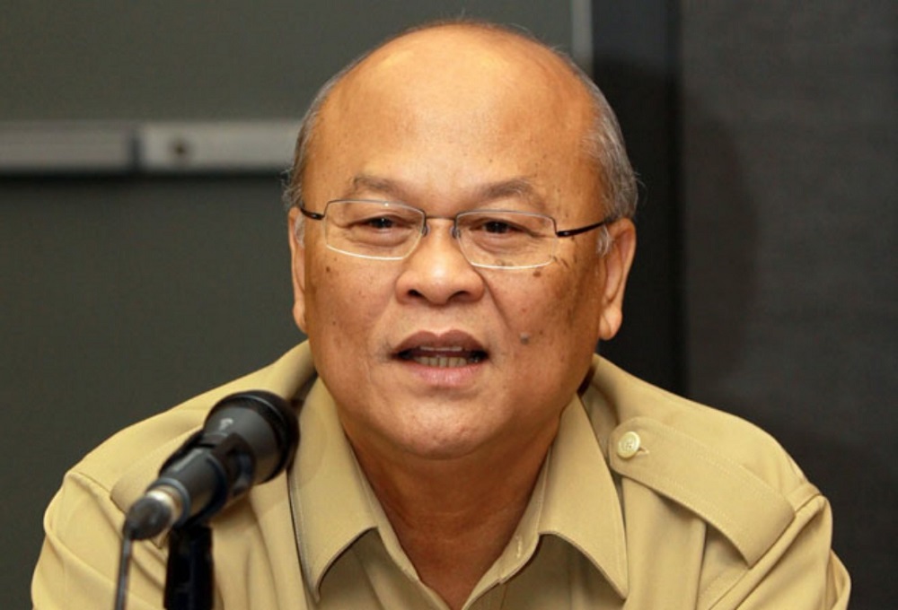 Datuk Peter Minos said by December 15, many in Sarawak would be on their family year-end breaks and holidays. u00e2u20acu201d Borneo Post Online pic