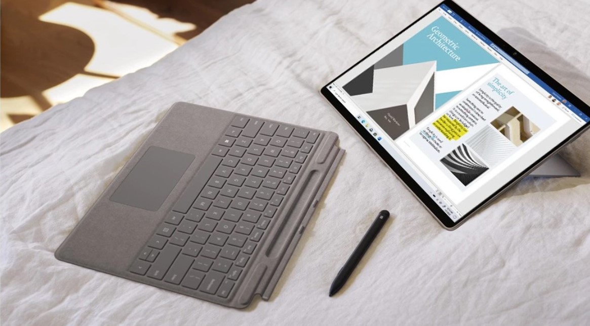 Microsoft Surface X-图取自SoyaCincau-