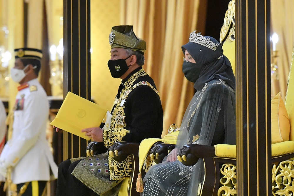 Yang di-Pertuan Agong Al-Sultan Abdullah Riu00e2u20acu2122ayatuddin Al-Mustafa Billah Shah and Permaisuri Agong Tunku Hajah Azizah Aminah Maimunah Iskandariah at the Istana Negara in Kuala Lumpur November 13, 2021. u00e2u20acu201d Bernama pic