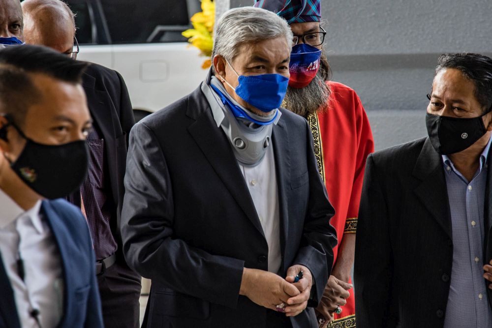 Datuk Seri Ahmad Zahid Hamidi is pictured at the Kuala Lumpur High Court November 24, 2021. u00e2u20acu201d Picture by Firdaus Latifn