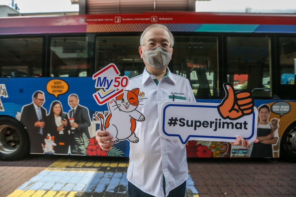 Transport Minister Datuk Seri Wee Ka Siong speaks to reporters during the launch of the Unlimited Travel Pass (My50) by Prasarana Malaysia Berhad at Gombak LRT Station December 27, 2021. u00e2u20acu201d Picture by Hari Anggara