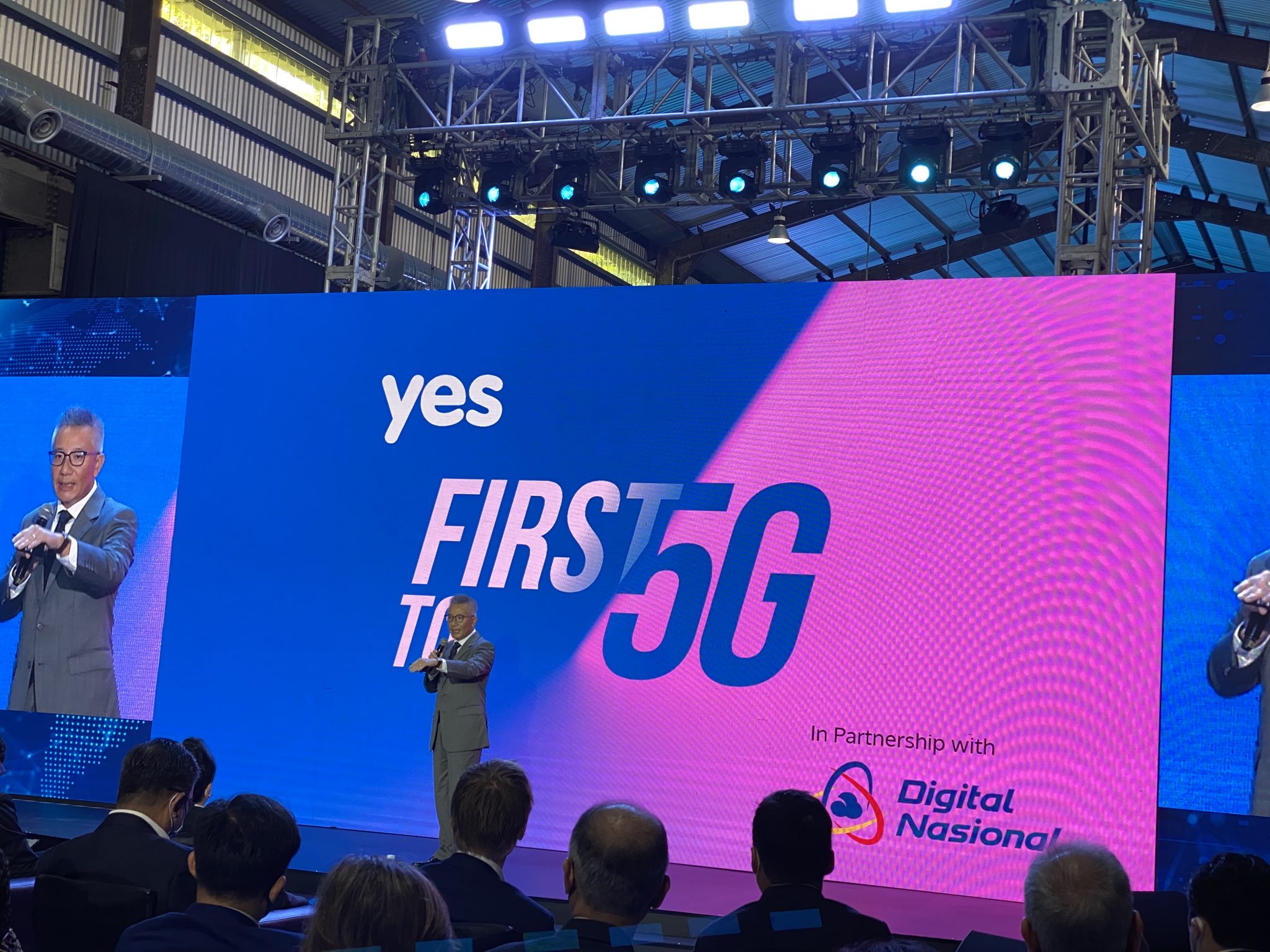 杨忠礼通讯宣布，Yes将成为大马第一个提供5G服务的电讯公司。-图摘自Soya Cincau-