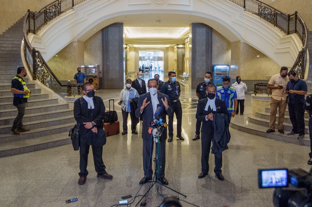 Datuk V. Sithambaram addresses members of the media at the Palace of Justice in Putrajaya December 8, 2021. u00e2u20acu2022 Picture by Shafwan Zaidon