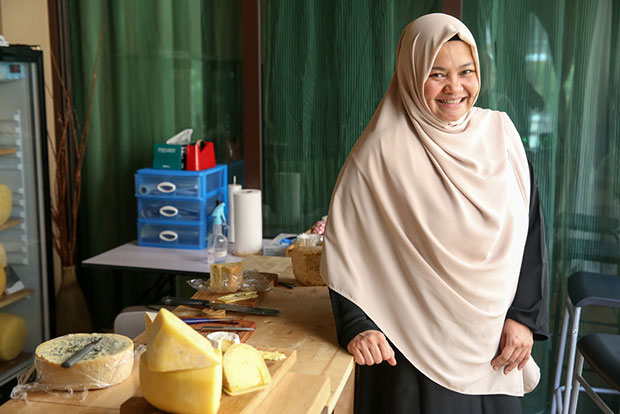 安妮莎自称小时候就是一个不折不扣的“奶酪痴”。-Choo Choy May摄-