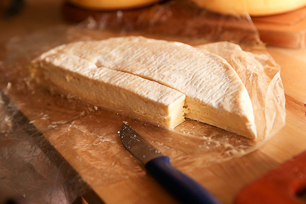 布里奶酪的香浓奶香是吸引顾客大排长龙的元素。-Choo Choy May摄-