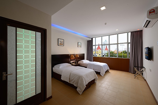 简单中带点时尚，就喜欢这感觉！-图取自：E-Red Hotel -