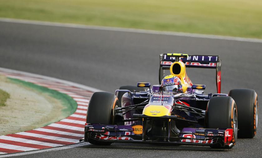 Red Bull Formula One driver Mark Webber of Australia wins pole at the Japanese F1 Grand Prix at the Suzuka circuit October 12, 2013 Reuters pic