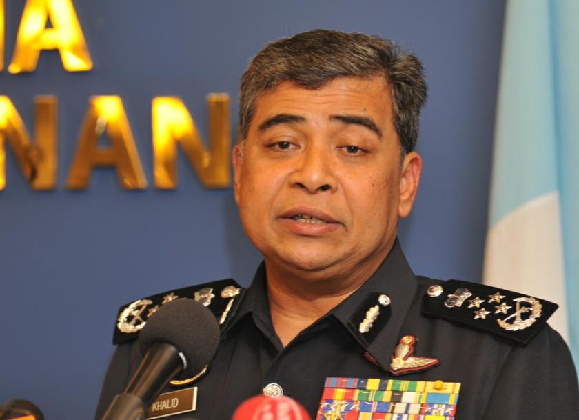 Inspector General of Police Tan Sri Khalid Abu Bakar speaking to the press during the press conference. u00e2u20acu201d Picture by K.E. Ooin