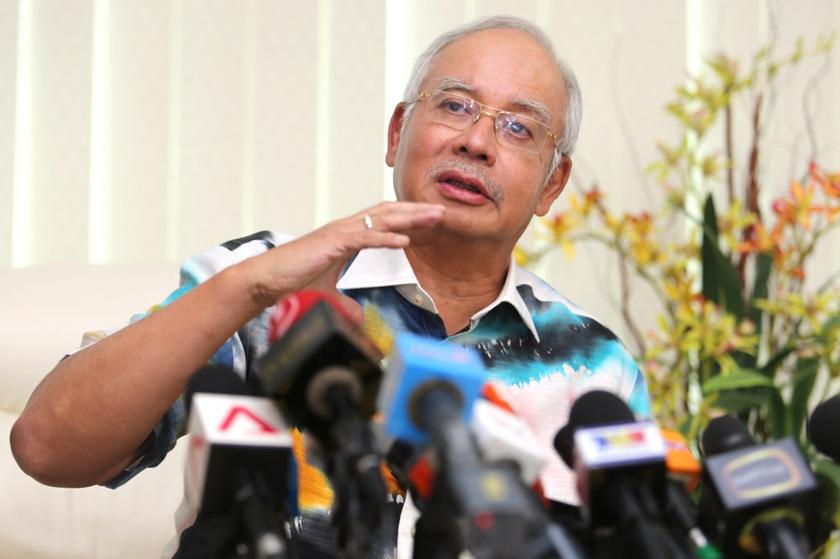 Prime Minister Datuk Seri Najib  Razak giving a press conference in Kuala Lumpur, October 20, 2013. u00e2u20acu201d Picture by Choo Choy May 