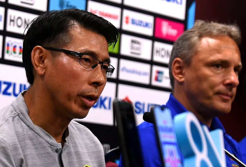 National team Head coach Tan Cheng Hoe (left) during a press conference ahead of the AFF Suzuki Cup Football 2018 match between Malaysia and Myanmar, at the National Stadium in Bukit Jalil, November 23, 2018. u00e2u20acu201d Bernama pic