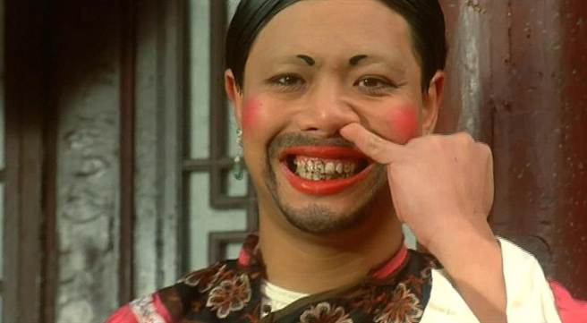 星爷，你怎么这样害你的朋友呢？XD 图取自：chinatimes 